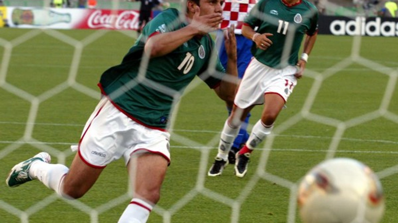 Blanco vstúpi po futbalových arénach tentoraz do tých politických.