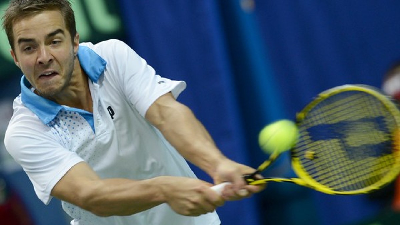 Andrej Martin odohral proti Majchrzakovi len dva gemy, následne poľský tenista duel skrečoval.