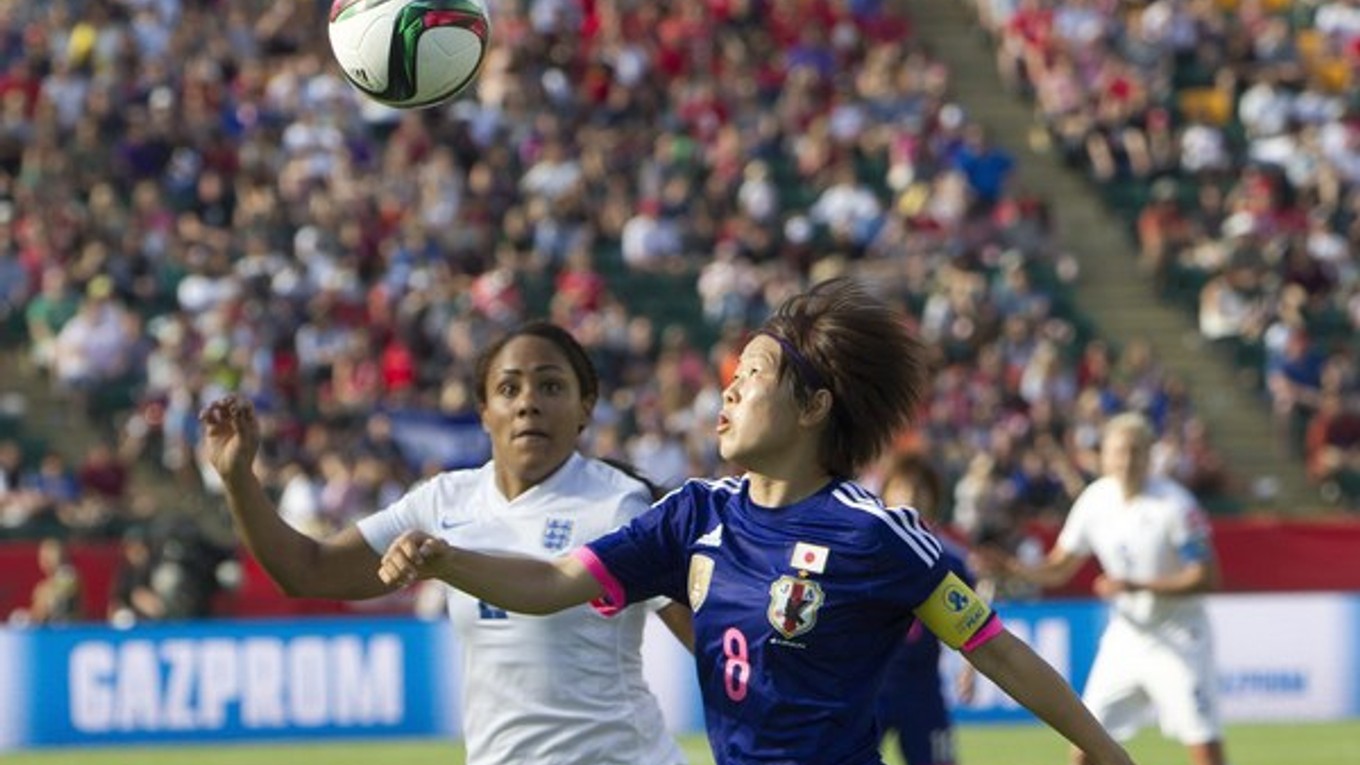 Kapitánka Japonsko Aya Mijamová (č. 8) strelila prvý gól zápasu.