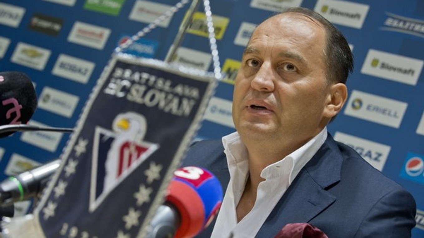 Maroš Krajči vo štvrtok oznámil, že Slovan bude pokračovať v KHL.