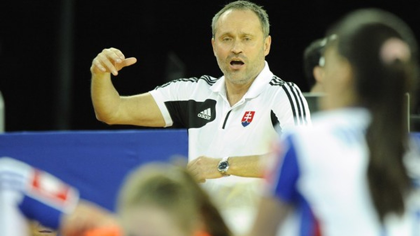 Tréner Dušan Poloz dočasne povedie aj juniorskú reprezentáciu.