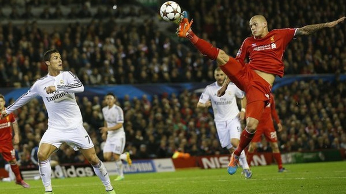 Martin Škrtel v súboji proti Realu Madrid.