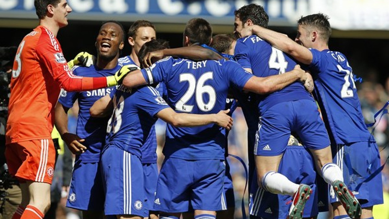 Chelsea oslávila titul.