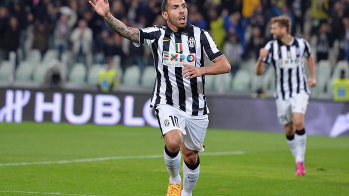 Carlos Tevez je v tejto sezóne najlepším strelcom Juventusu. Strelil už 29 gólov.