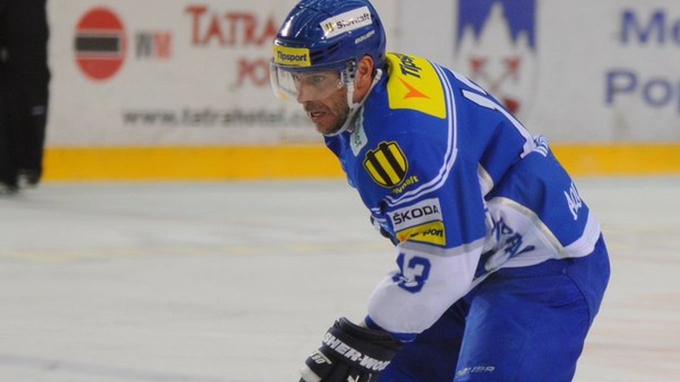 Arne Kroták má už 42 rokov, ale s hokejom nekončí.