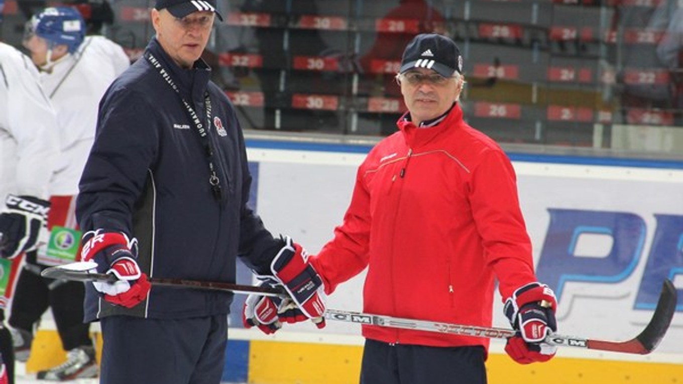 Václav Sýkora (vpravo) má bohaté trénerské skúsenosti.