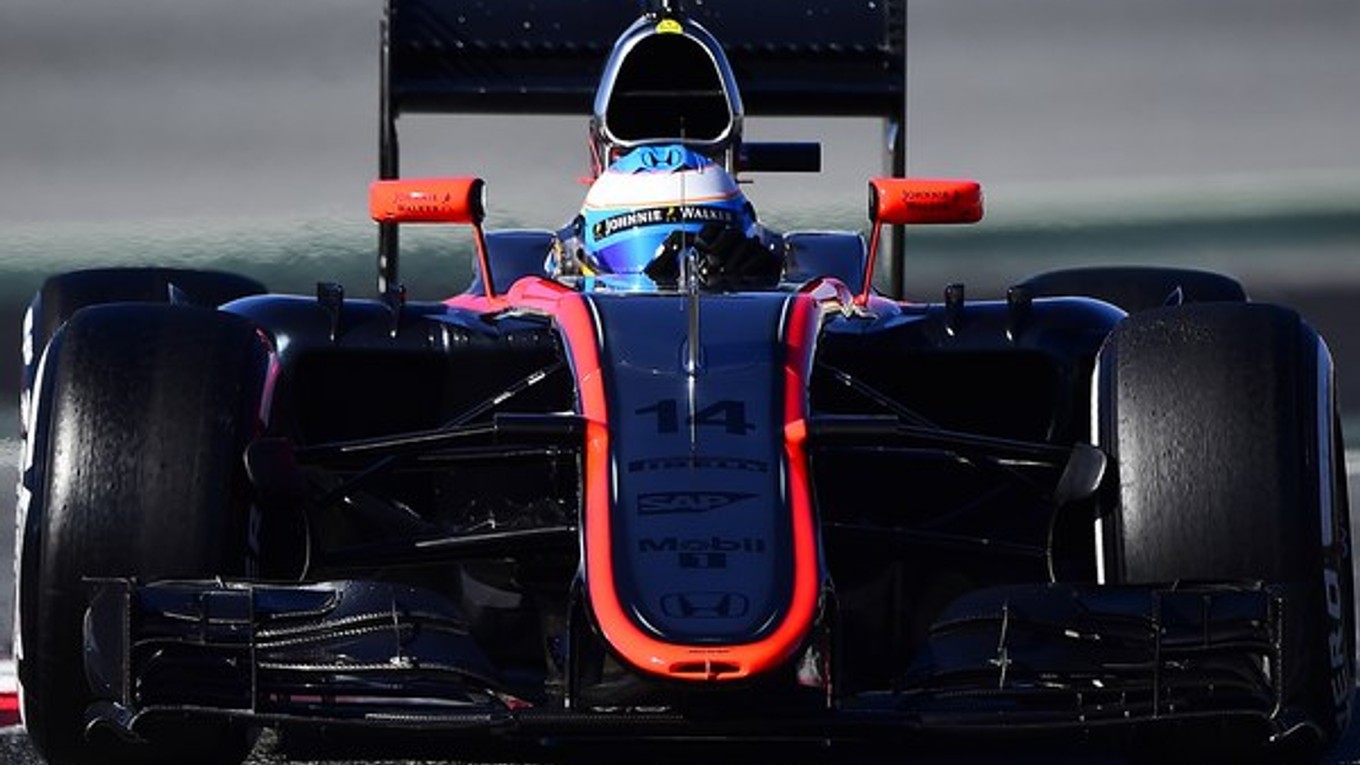Fernando Alonso si v Austrálii do svojho McLarenu nesadne.