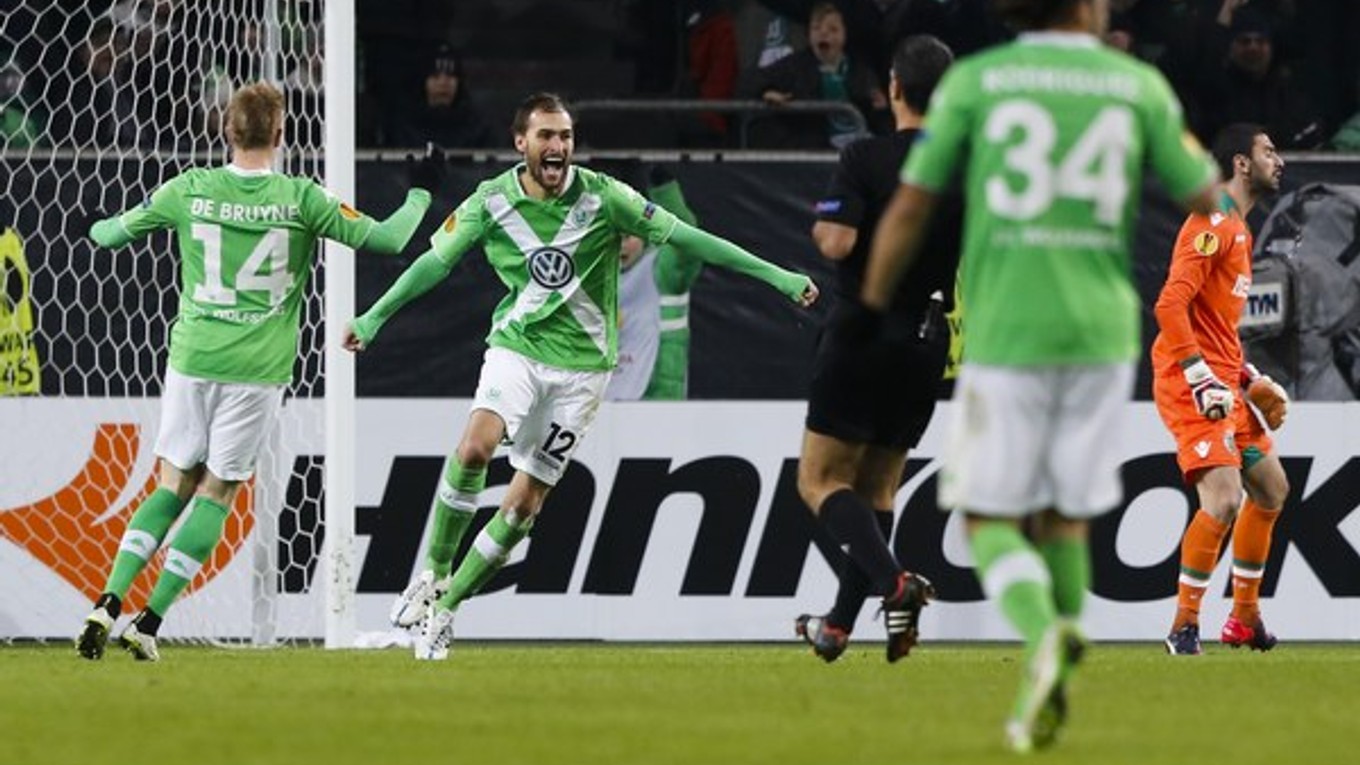 Bas Dost (uprostred).