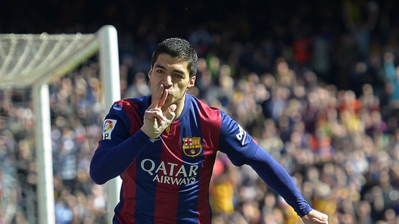 Útočník FC Barcelona Luis Suarez strelil dva góly.