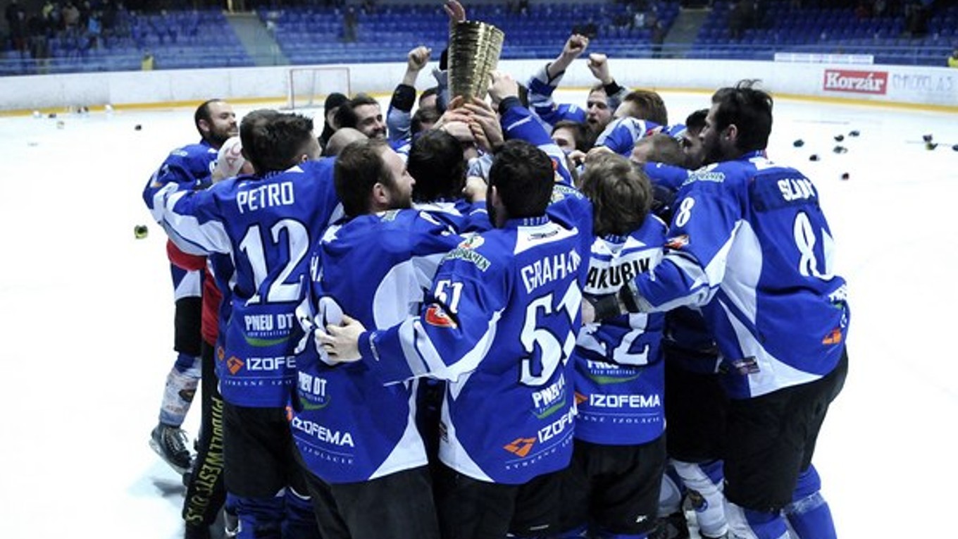 Hokejisti HC 07 Detva sa stali víťazmi I. ligy.