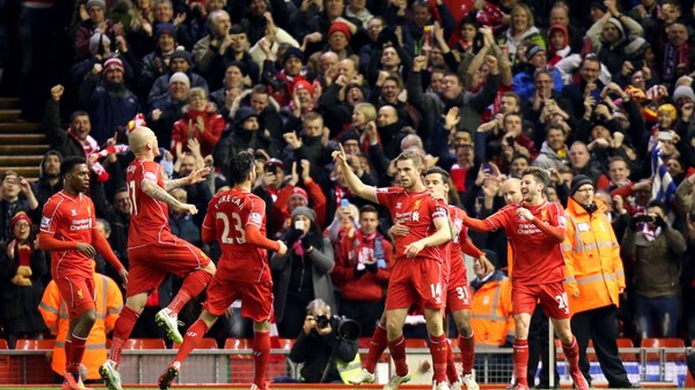 Hráči FC Liverpool majú v poslednom období skvelú formu. Teraz na nich čaká Manchester United.