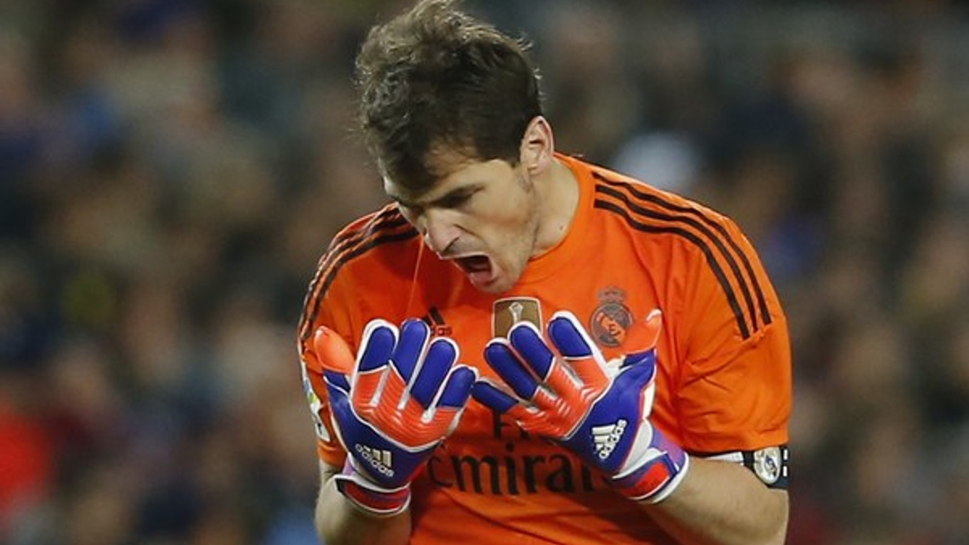Brankár španielskej reprezentácie Iker Casillas.