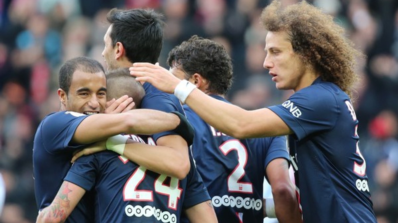 Futbalisti PSG sa tešia z víťazstva nad Evianom.