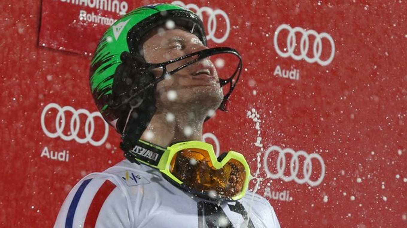 Ruský lyžiar Alexander Chorošilov sa stal víťazom nočného slalomu Svetového pohára v rakúskom Schladmingu.