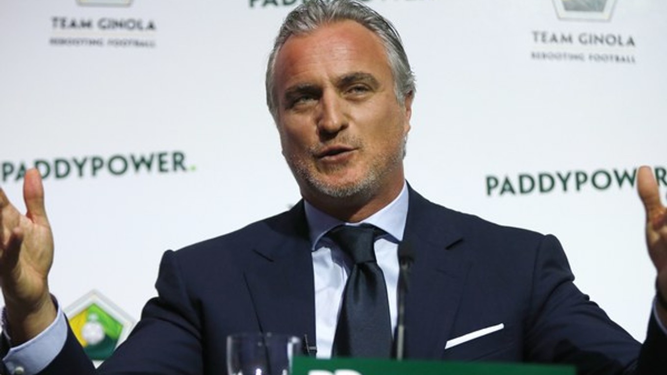 Bývalý francúzsky futbalista David Ginola stiahol svoju kandidatúru.