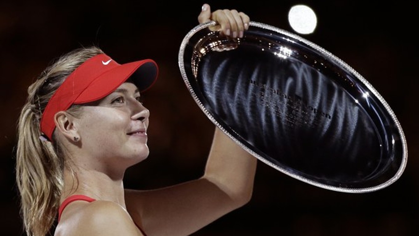 Maria Šarapovová len pred pár dňami hrala finále Australian Open. Teraz bojuje za svoju rodnú krajinu v Pohári federácie.