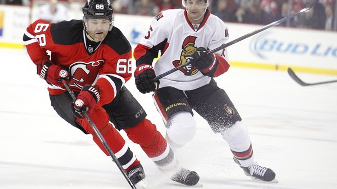 Jaromír Jágr (vľavo).