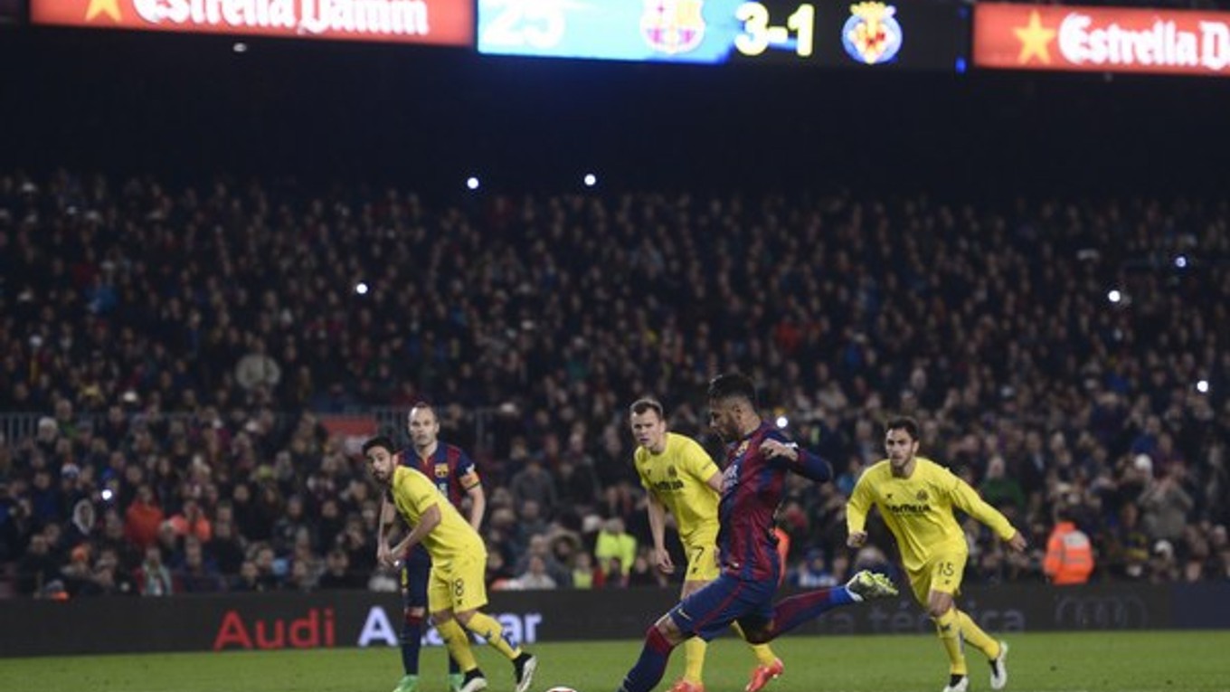 Lionel Messi pustil k exekúcii pokutového kopu Neymara.