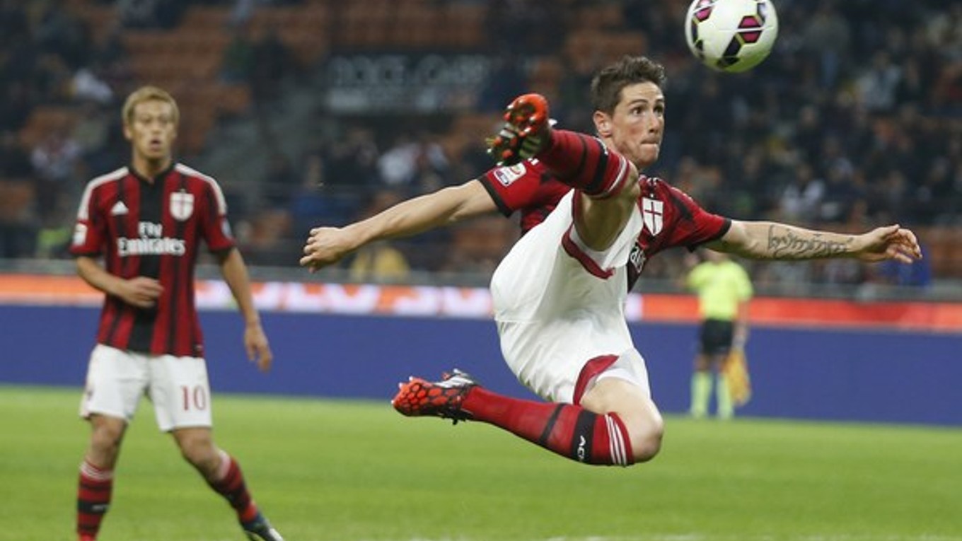 Torresovi sa v Miláne nedarí.