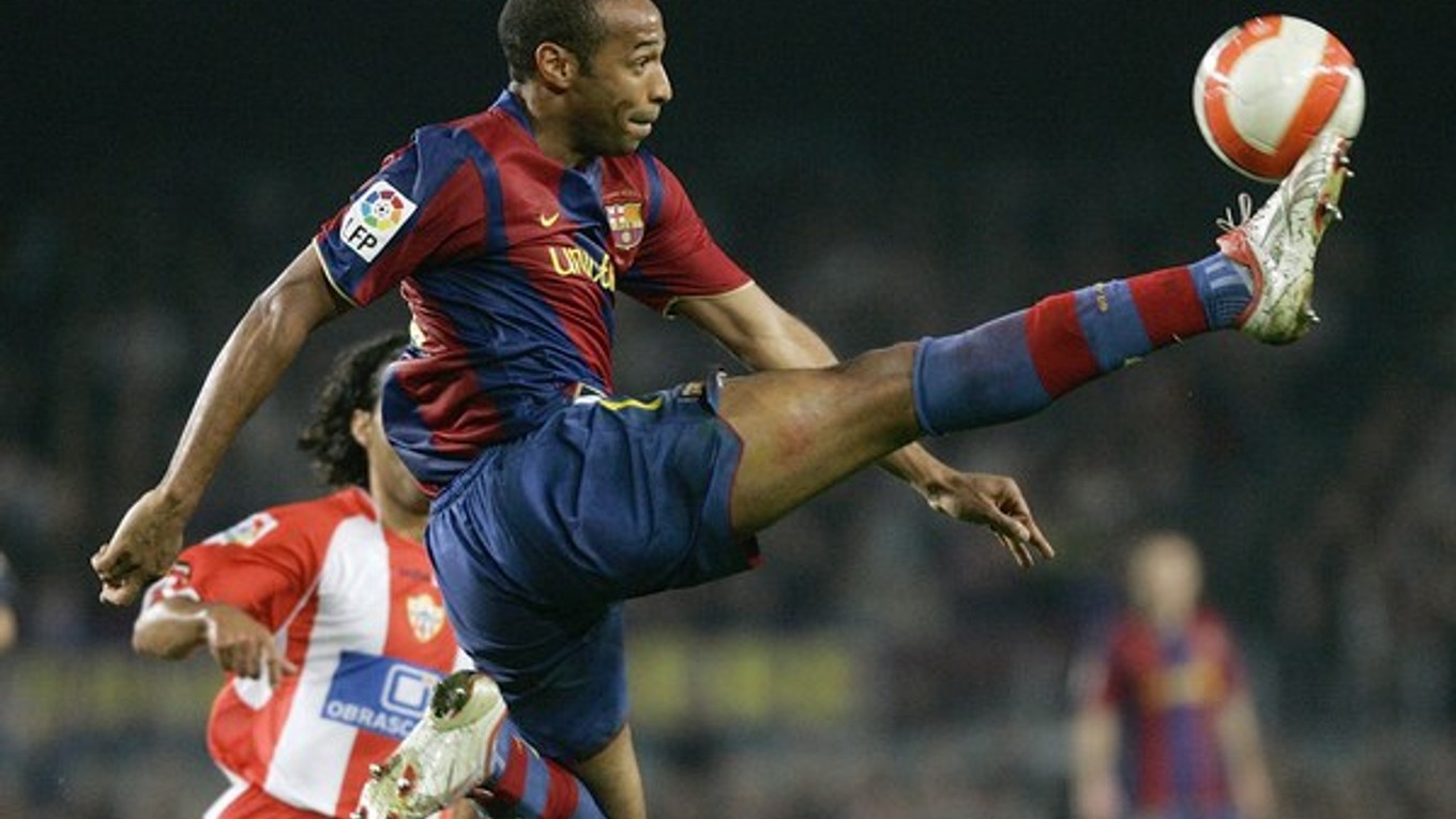 Thierry Henry si zahral aj za Barcelonu.