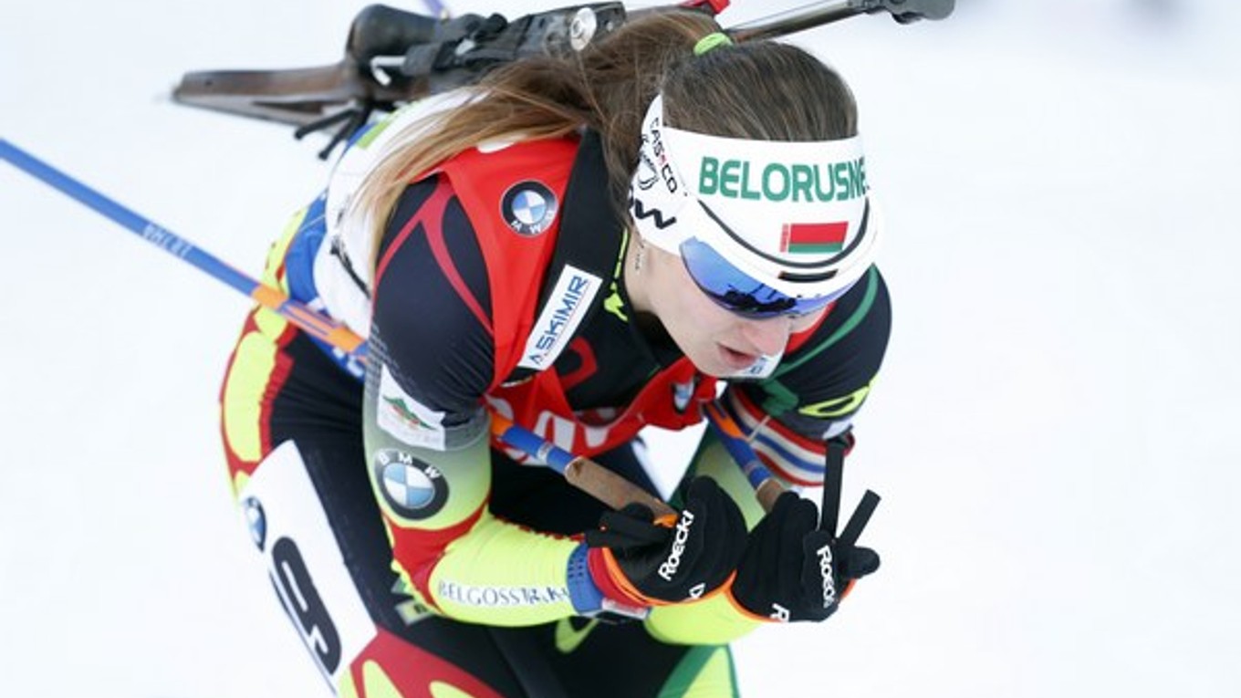 Darja Domračevová vyhrala stíhacie preteky na 10 km v Pokljuke.