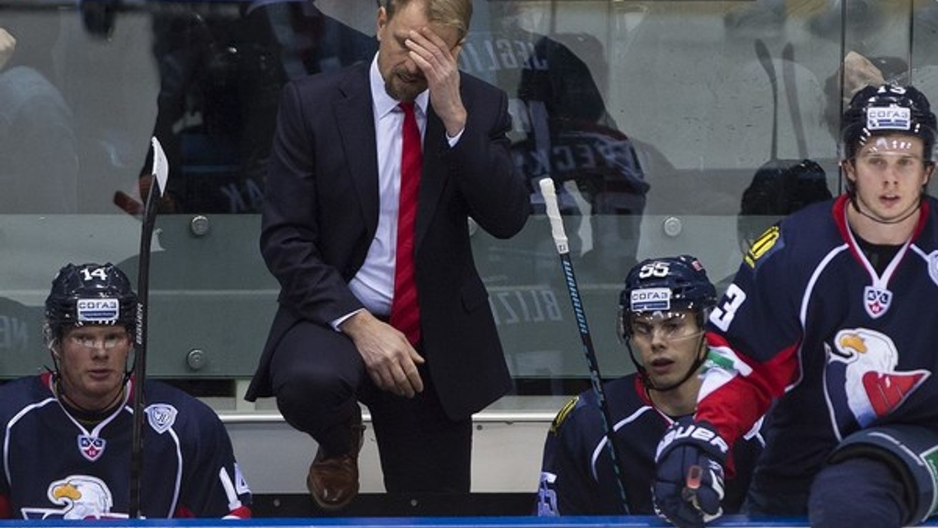 Tréner Slovana Petri Matikainen.