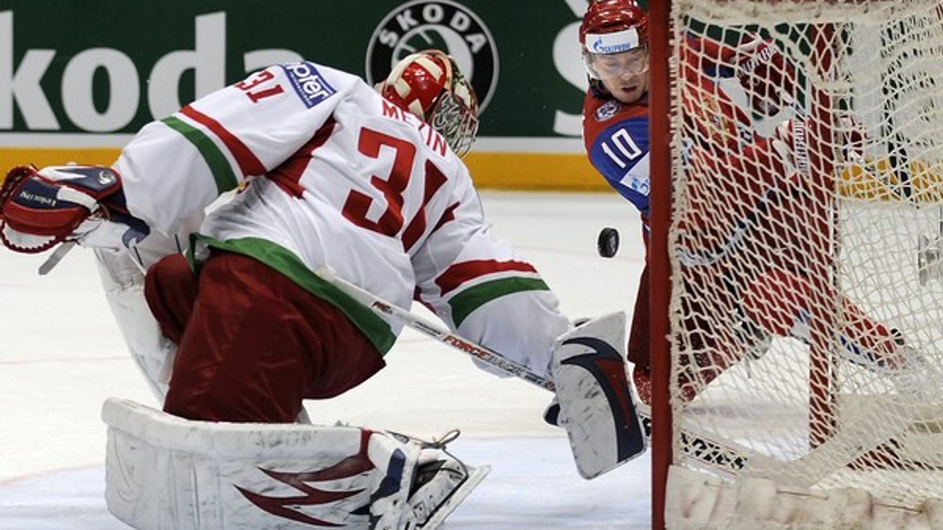 Sergej Moziakin (vpravo) v ruskom drese.