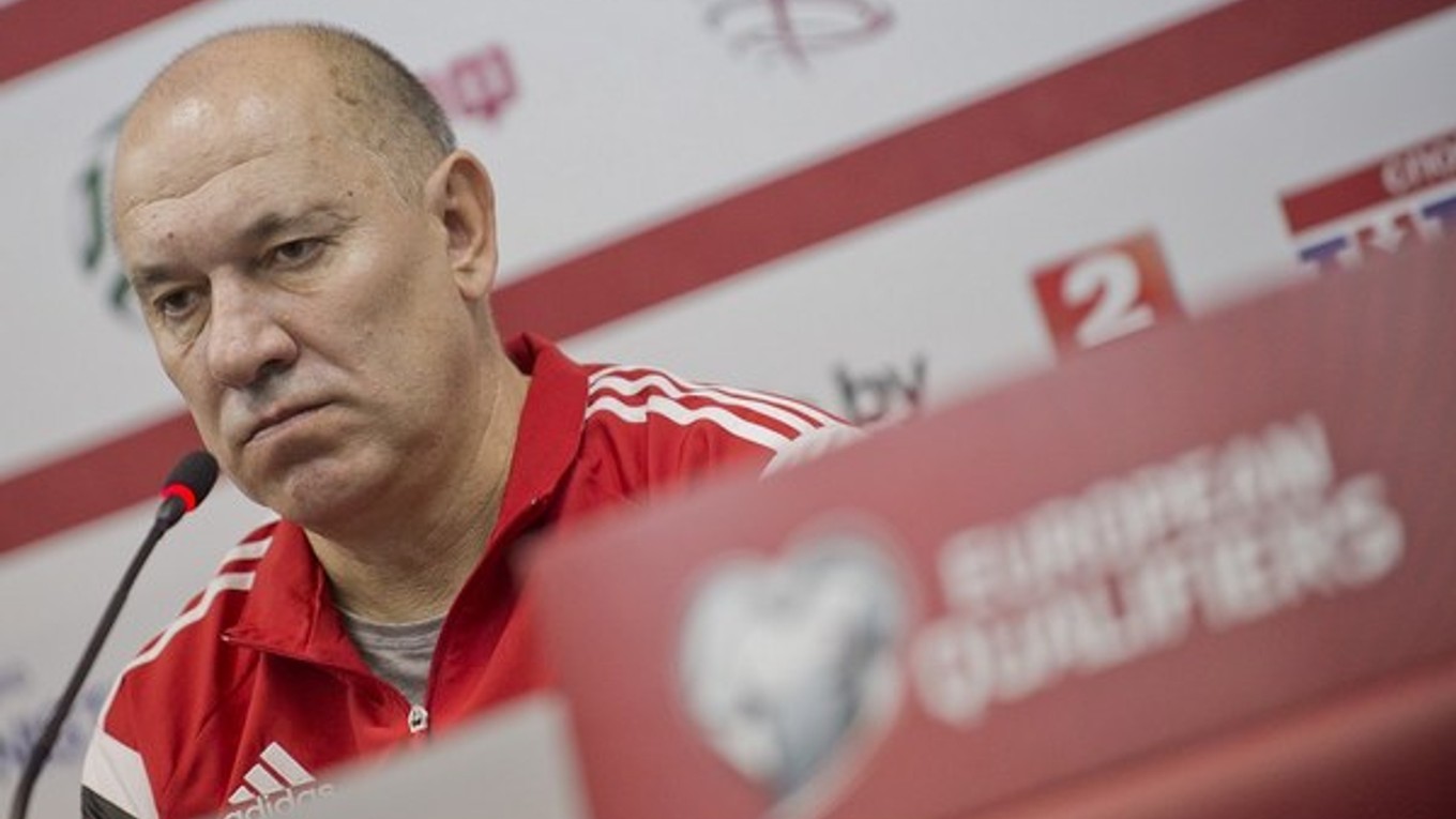 Tréner Bieloruska na predzápasovej tlačovke.