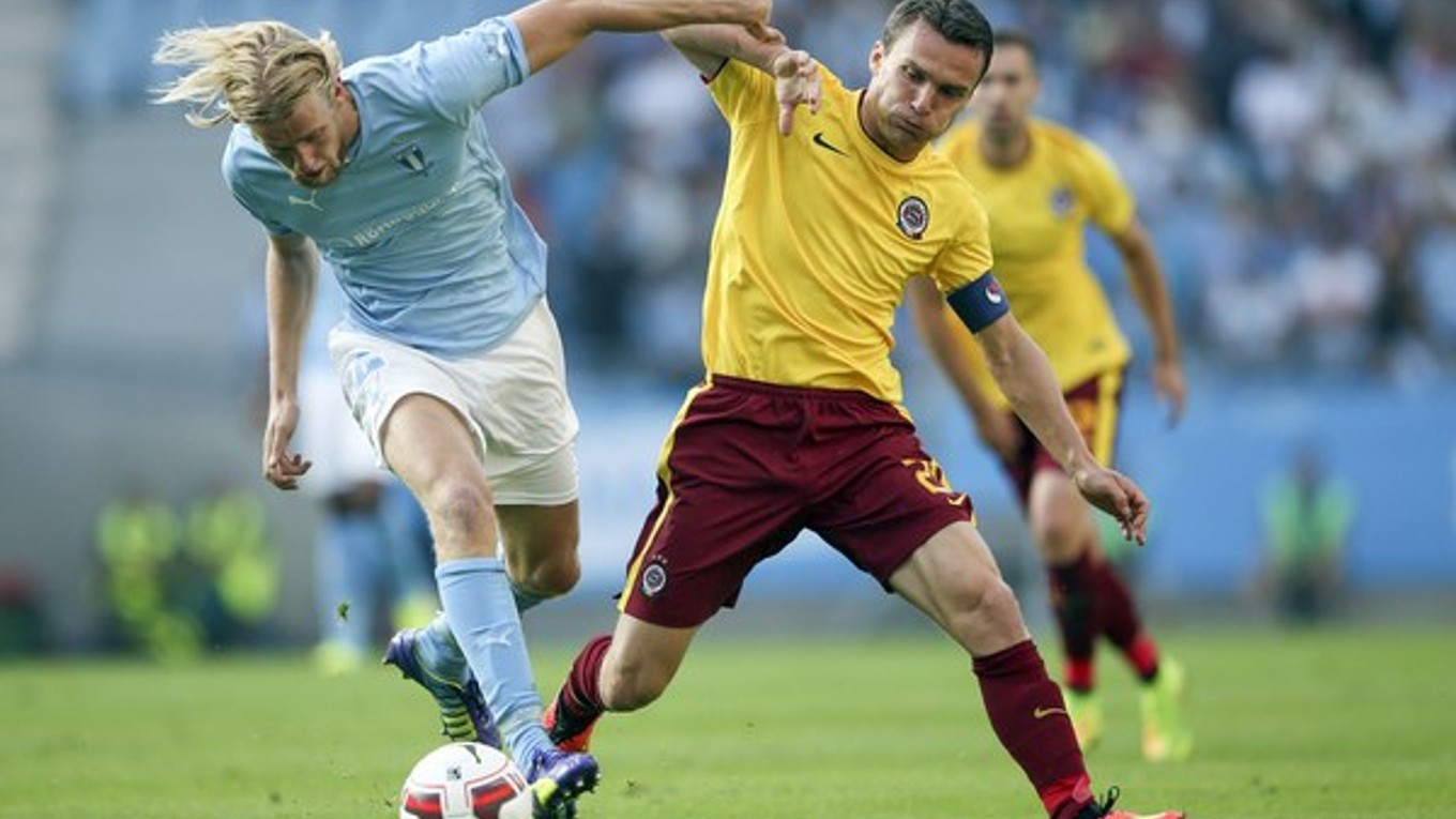 David Lafata (vpravo).