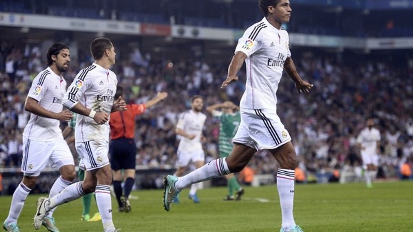 Raphael Varane strelil dva góly.