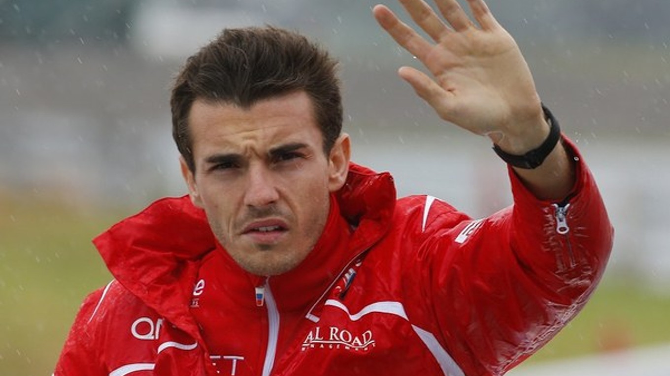 Jules Bianchi je naďalej v kritickom stave.