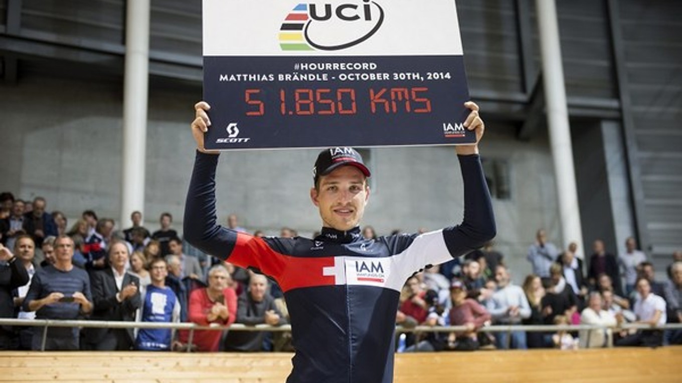 Matthias Brändle za hodinu prešiel 51,850 km.