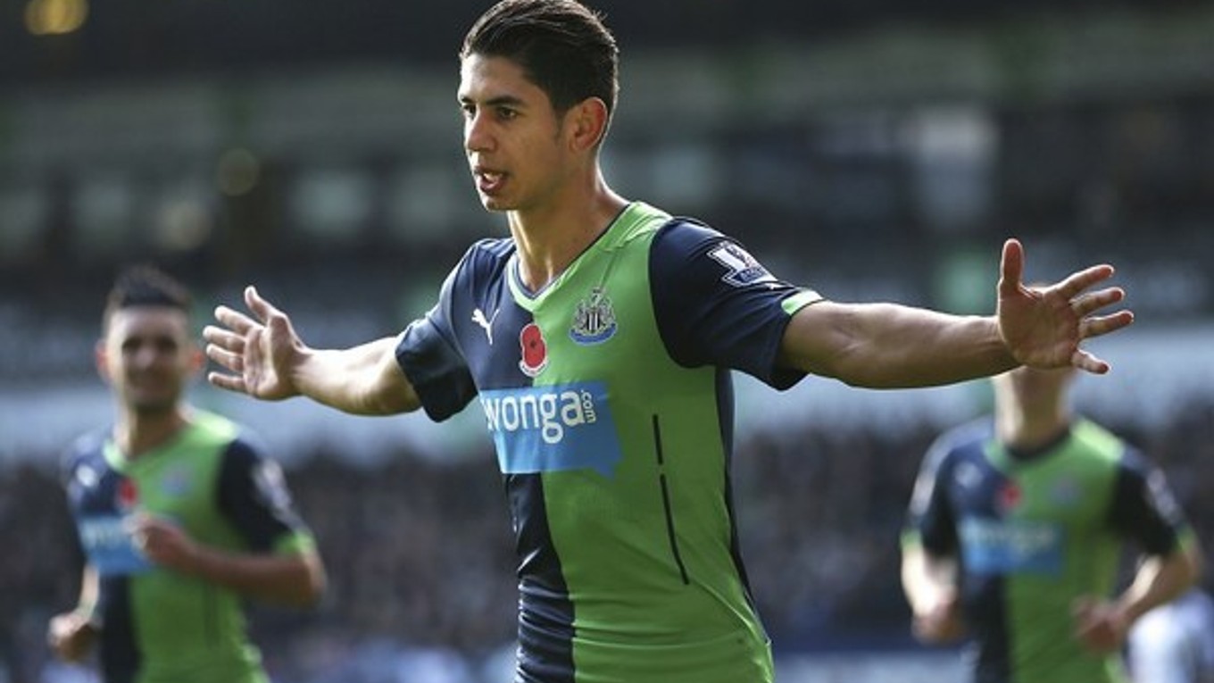 Ayoze Perez oslavuje gól.