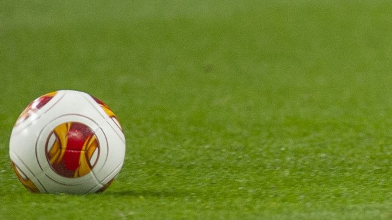 Vyšetrovanie podvodov okolo stávkovania pokračuje.