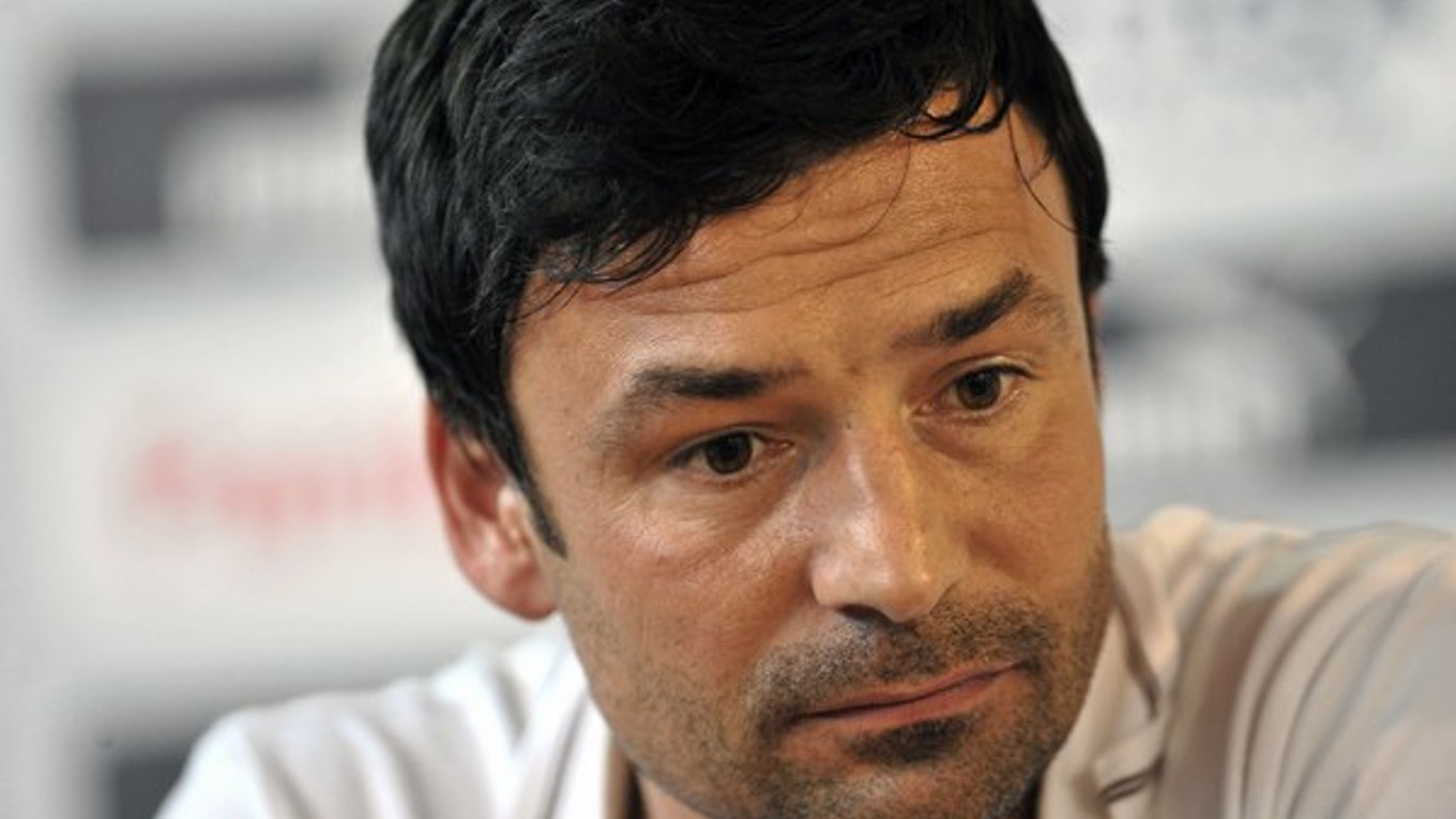 Tréner Slovana Liberec Samuel Slovák.