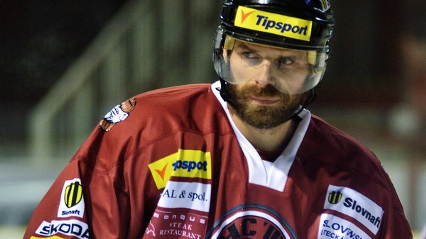 Pred dvomi rokmi začal sezónu Michal Handzuš v drese Banskej Bystrice.