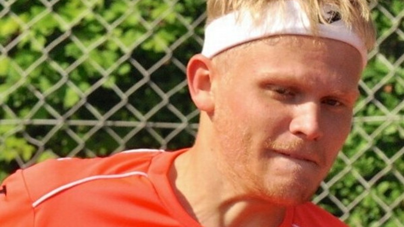 Dánsky tenista Andreas Moltke-Leth.