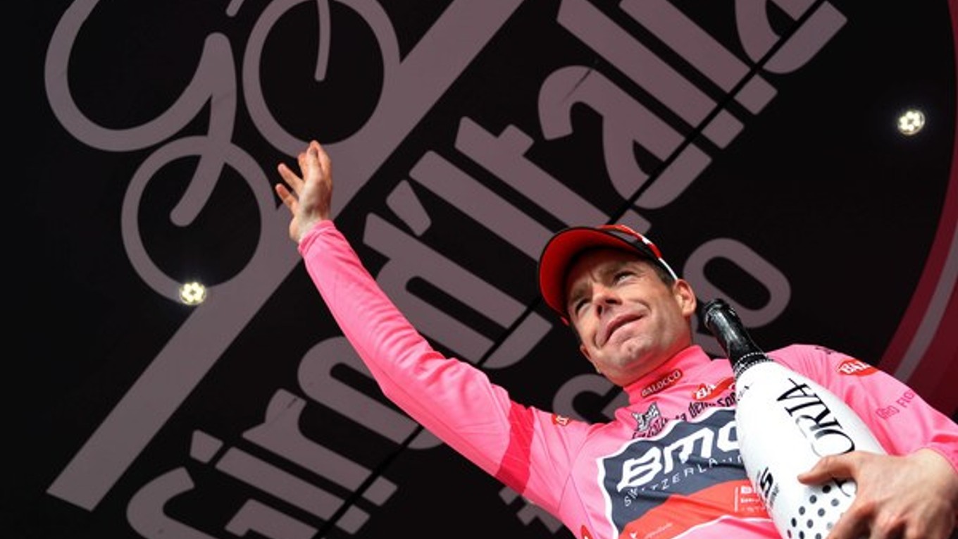 Tento rok na Gire bol niekoľko dní na prvom mieste. Celkovo skončil ôsmy.