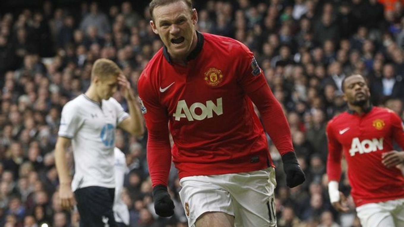 Wayne Rooney verí, že Manchester bude mať úspešnú sezónu.