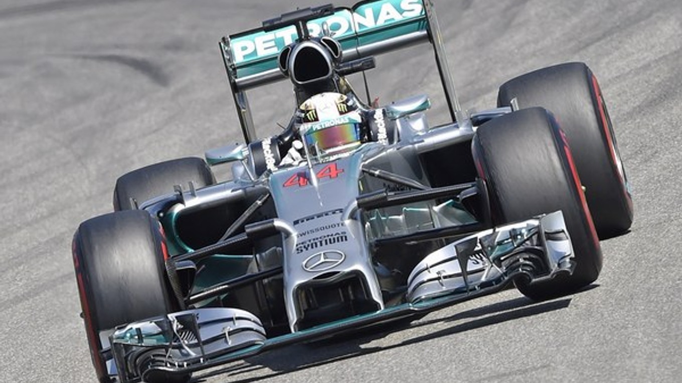 Britský pilot formuly 1 Lewis Hamilton.