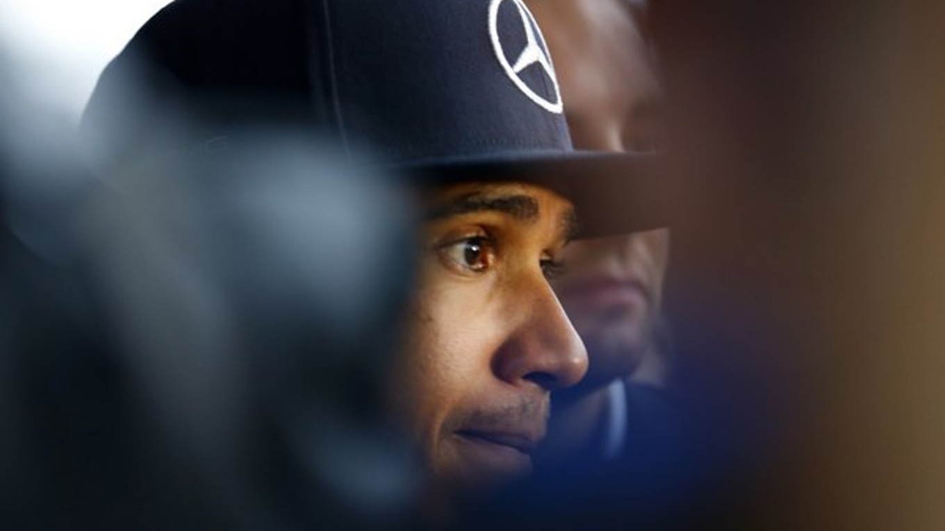 Lewis Hamilton je lídrom šampionátu.
