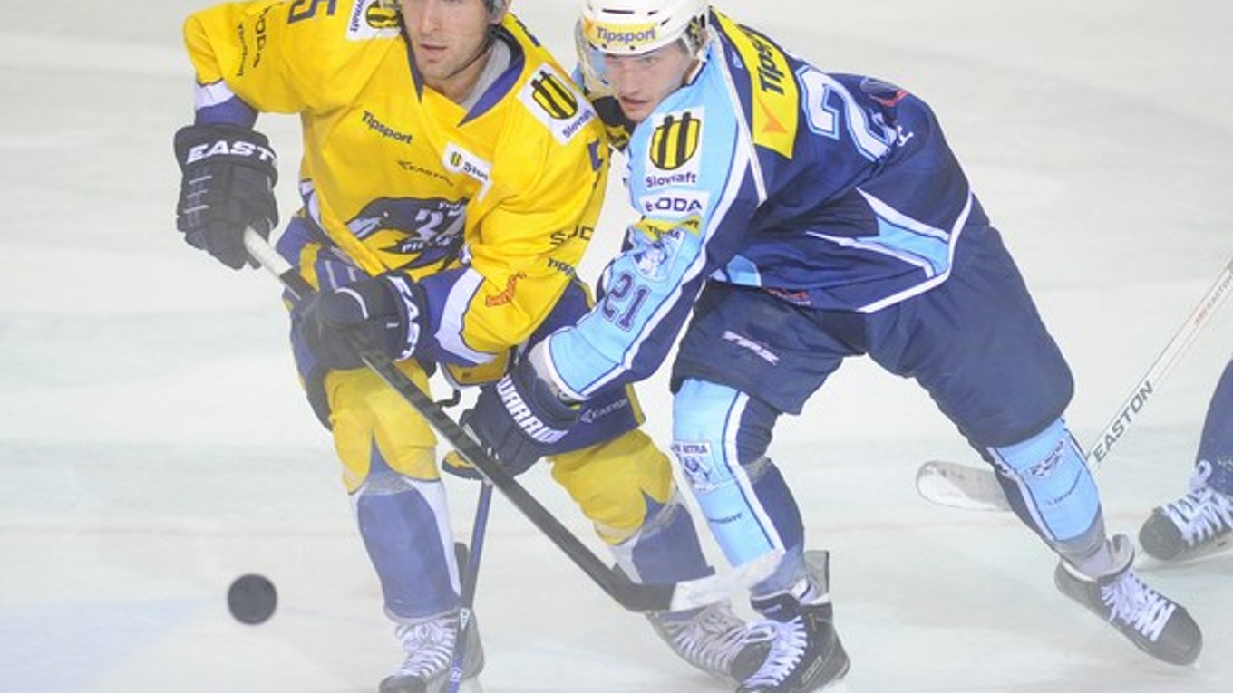 Hráč Piešťan Matej Cuník v zápase proti Nitre.