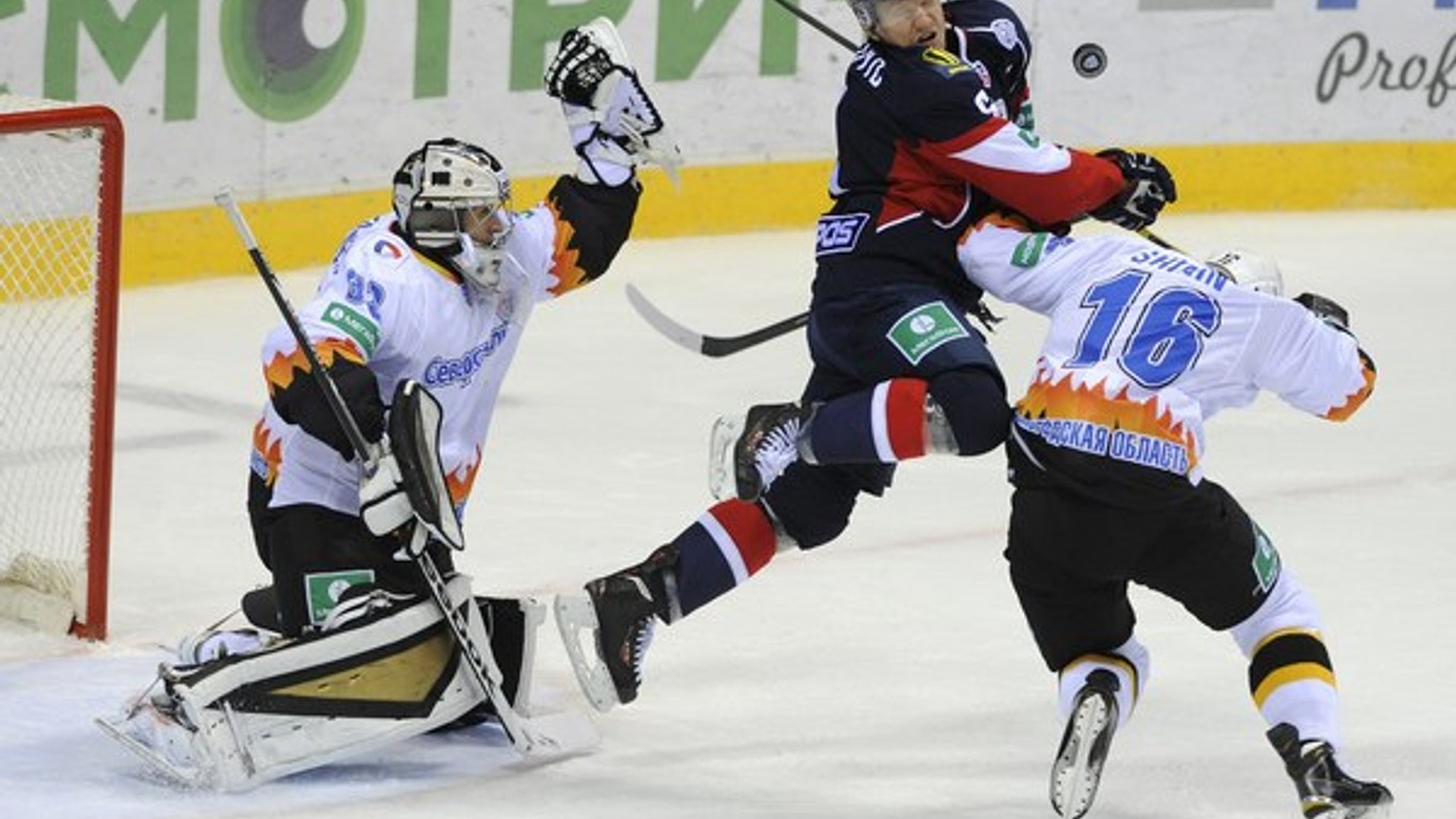 V nedeľu boli na programe ďalšie zápasy KHL.