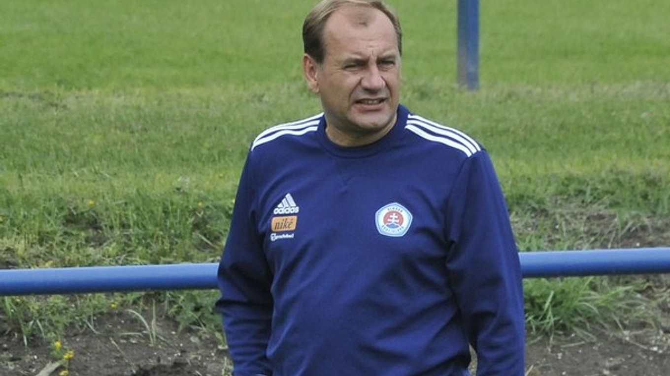 Tréner Vladimír Weiss.