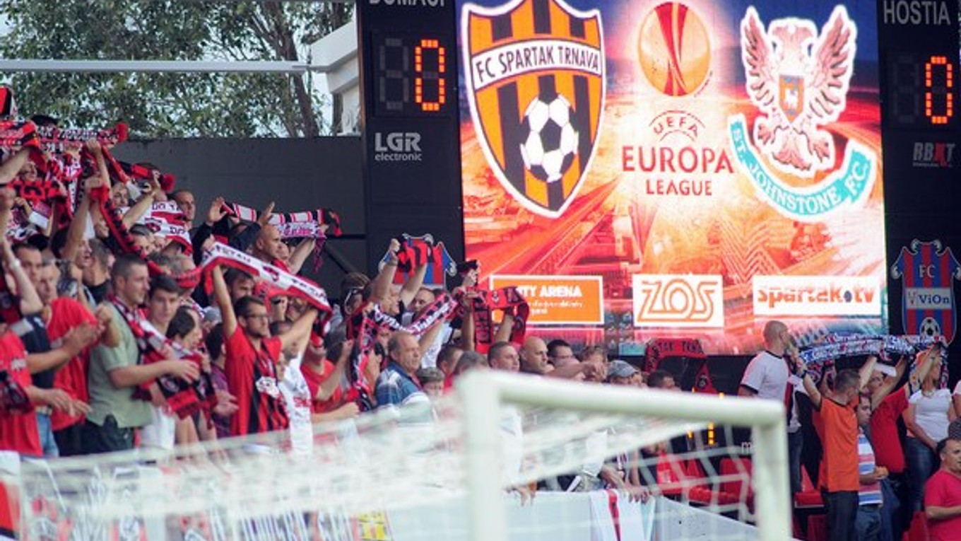 Fanúšikovia Spartaka Trnava počas odvetného zápasu 3. predkola proti St. Johnstone v Zlatých Moravciach.