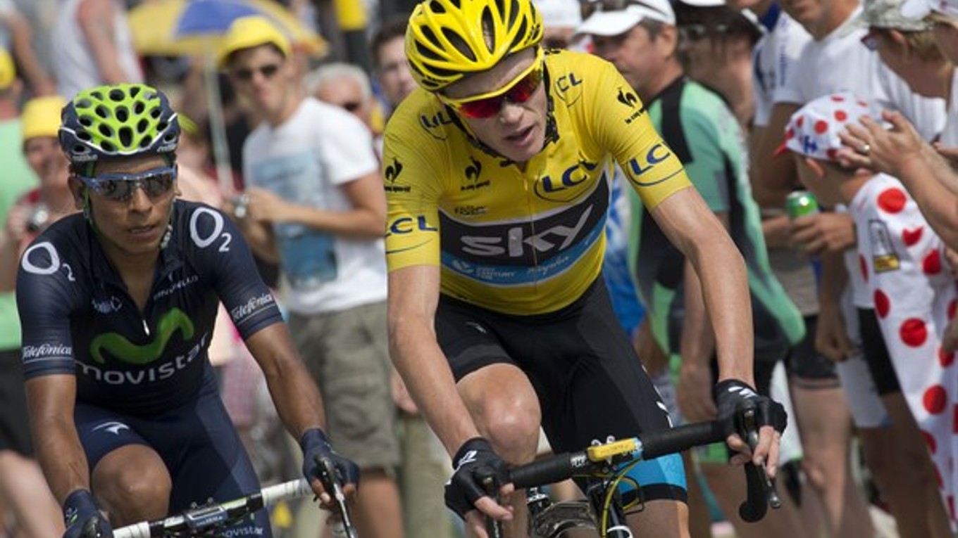 Dvaja najväčší favoriti na víťazstvo - vlaňajší víťaz z Tour de France Chris Froome (vpravo) a šampión z tohtoročného Gira Nairo Quinatana.