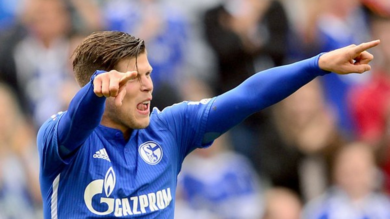 Prehre Schalke nezabránil ani gól Holanďana Huntelaara.