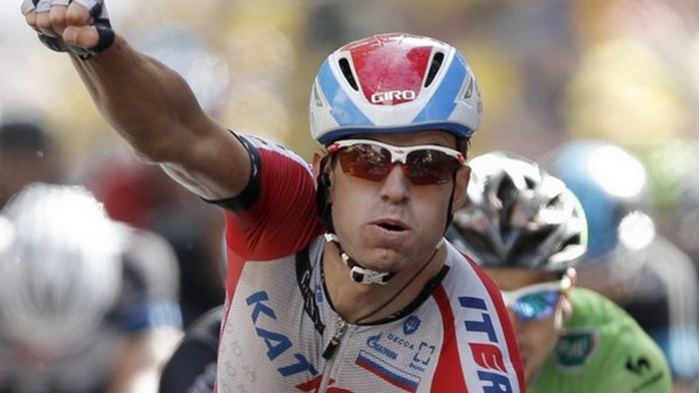 Takto sa Nór Alexander Kristoff tešil z výhry po jednej z etáp na Tour de France.
