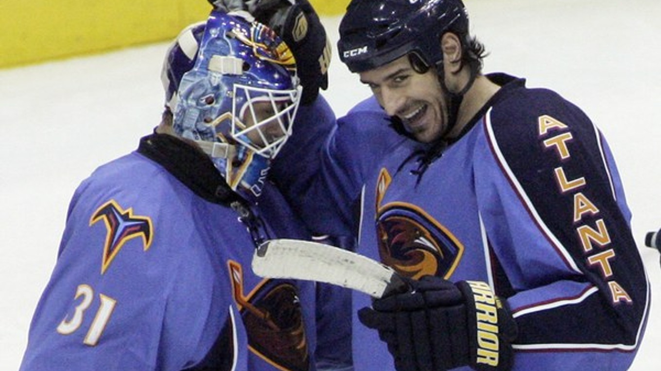 Boris Valábik v drese Atlanty v januári 2010.