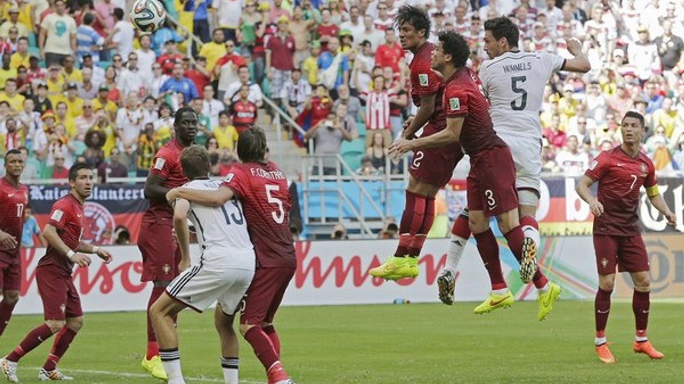 Hummels strelil Portugalsku druhý nemecký gól.
